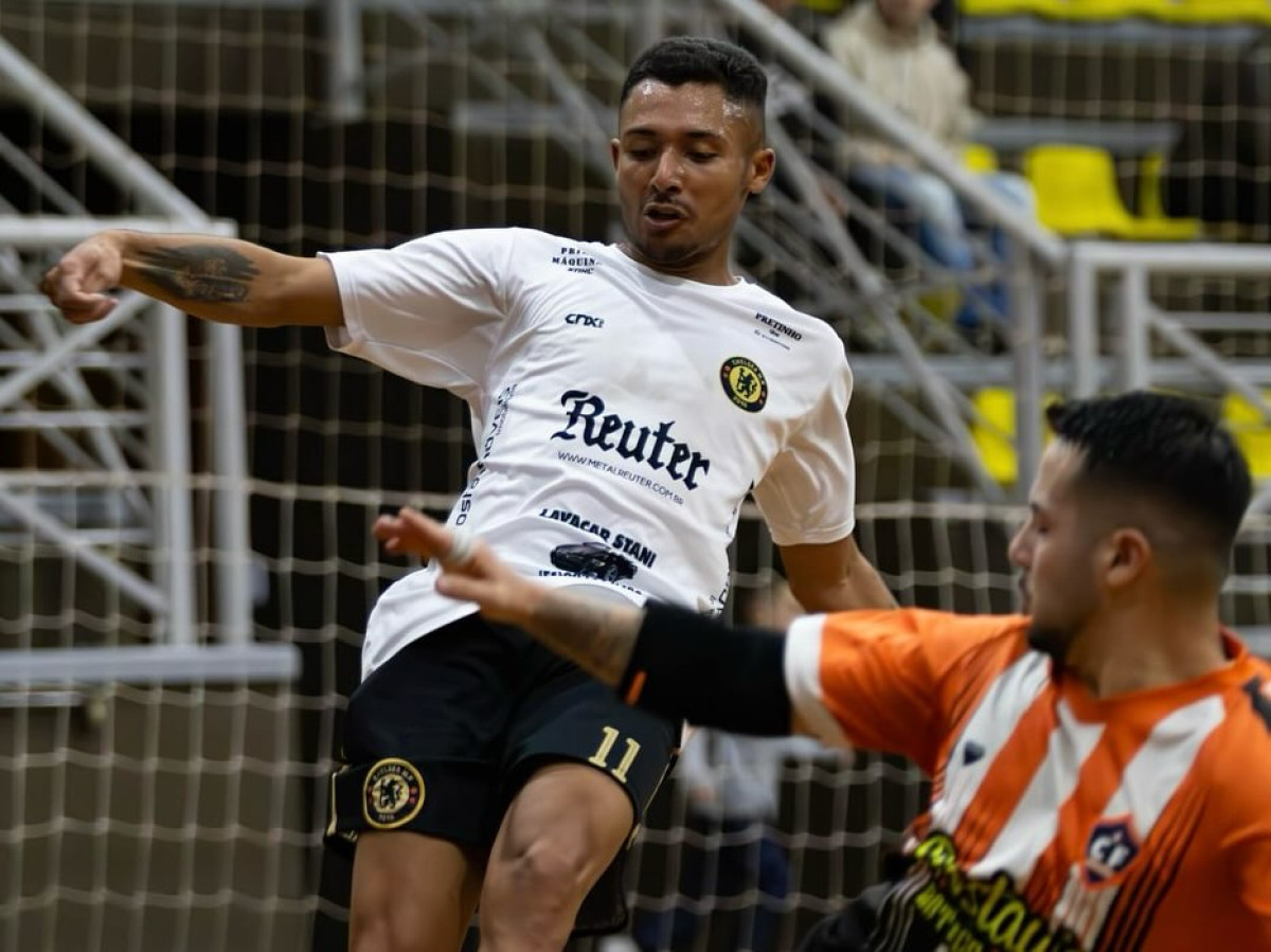 Definidos os finalistas da 1ª e 2ª divisão do Futsal