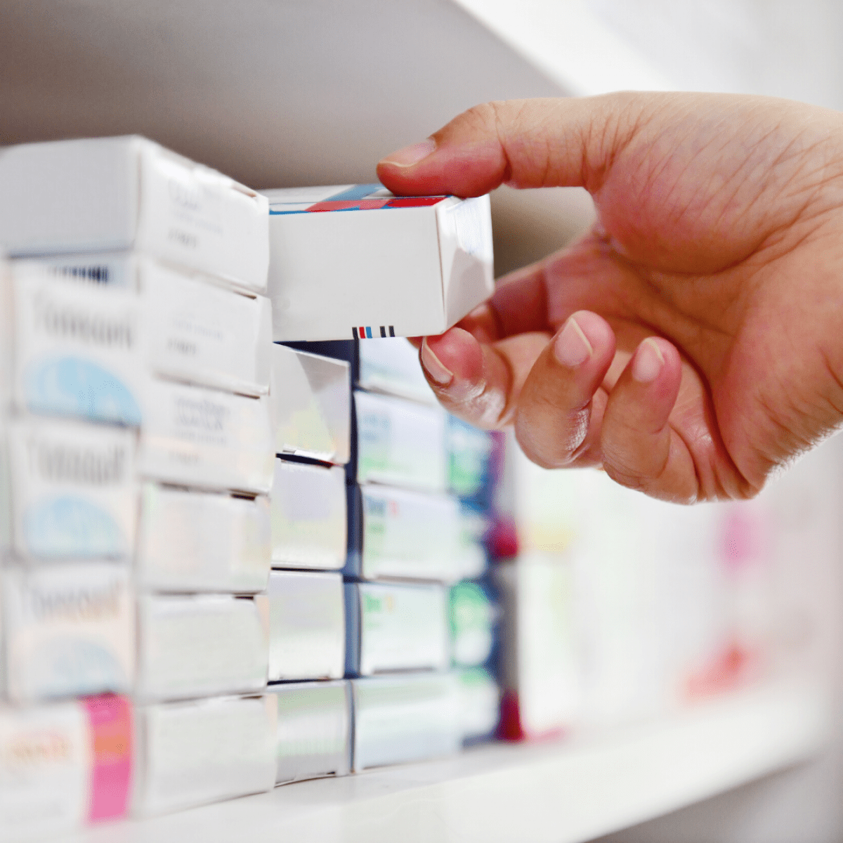 Medicamentos são colocados à disposição da população de Morro Reuter, gratuitamente, por meio de receita médica