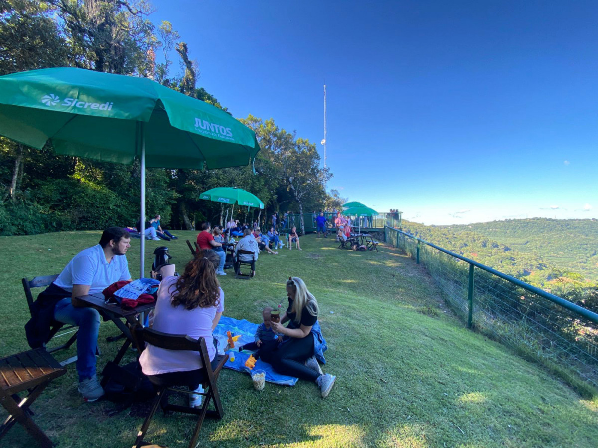 Sábado e domingo para apreciar o Fim de Tarde no Felskopf
